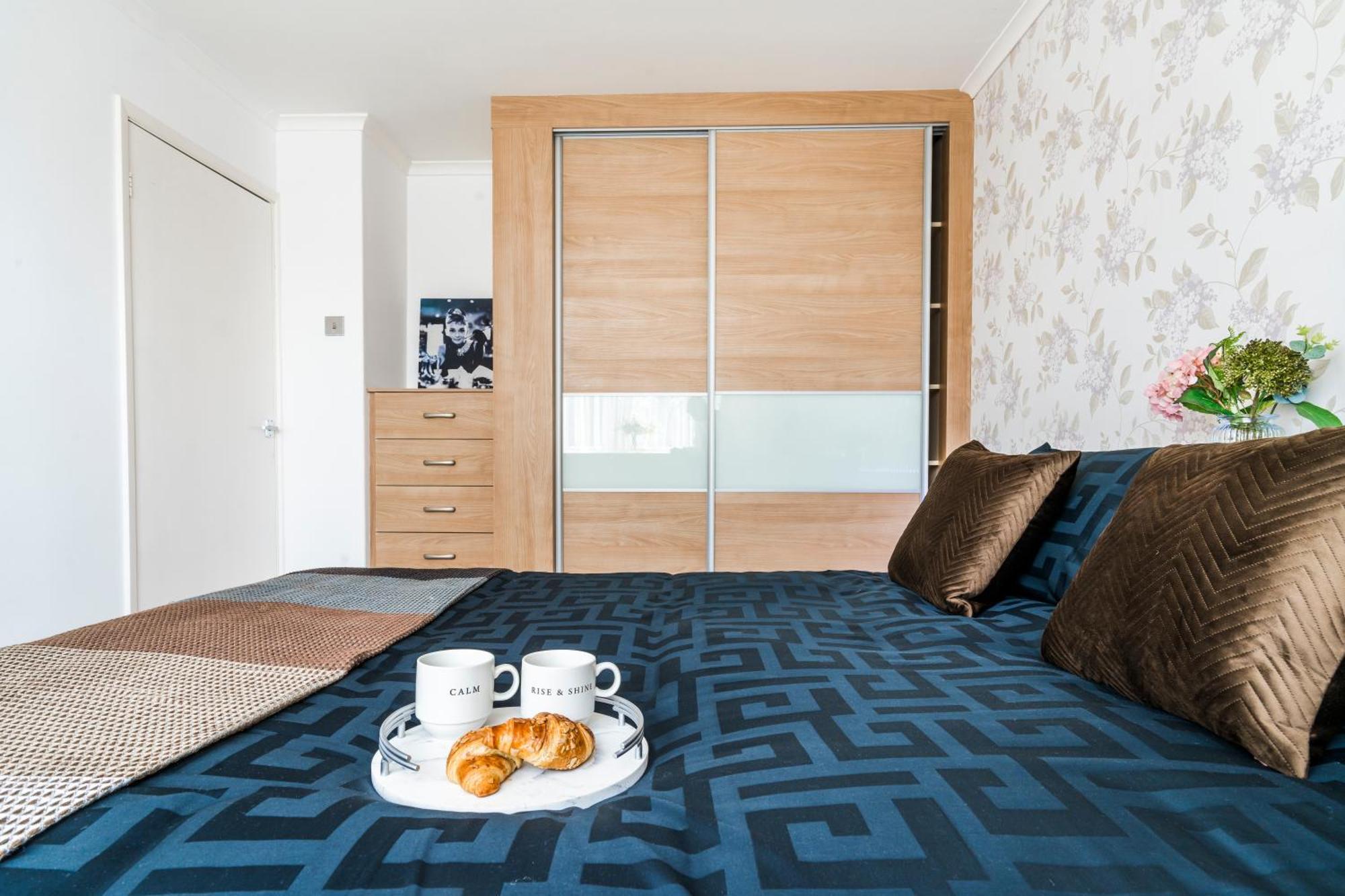 Leicester Oadby 4 Bed Home, 8 Guests, Park 5 Cars Bagian luar foto